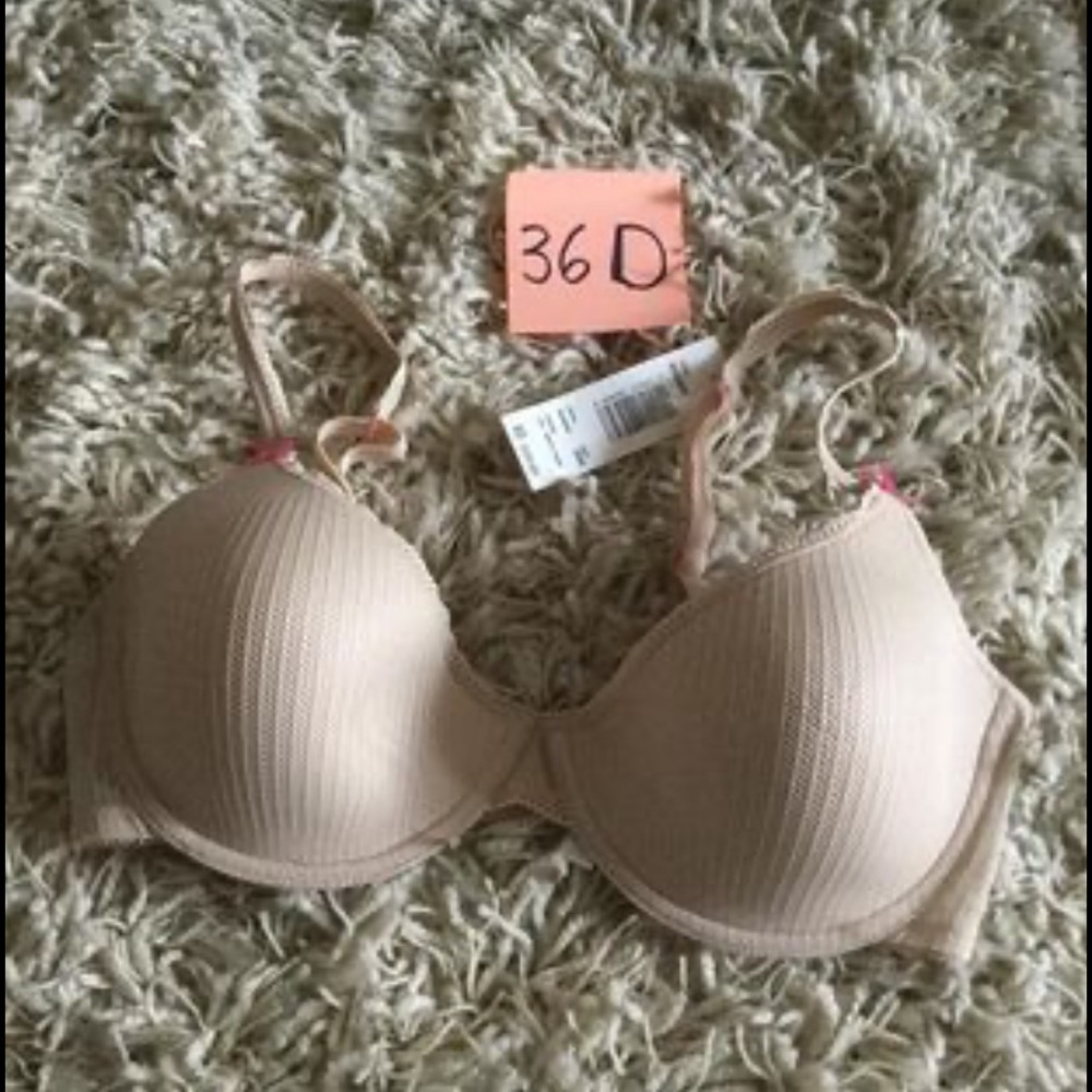 Brand new, DKNY, women bra size 36D, tan